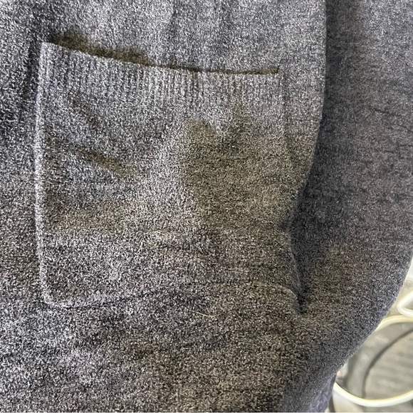 Barefoot Dreams CozyChic Ultra Lite Blanket Wrap Black Color Size S/M - Picture 4 of 10